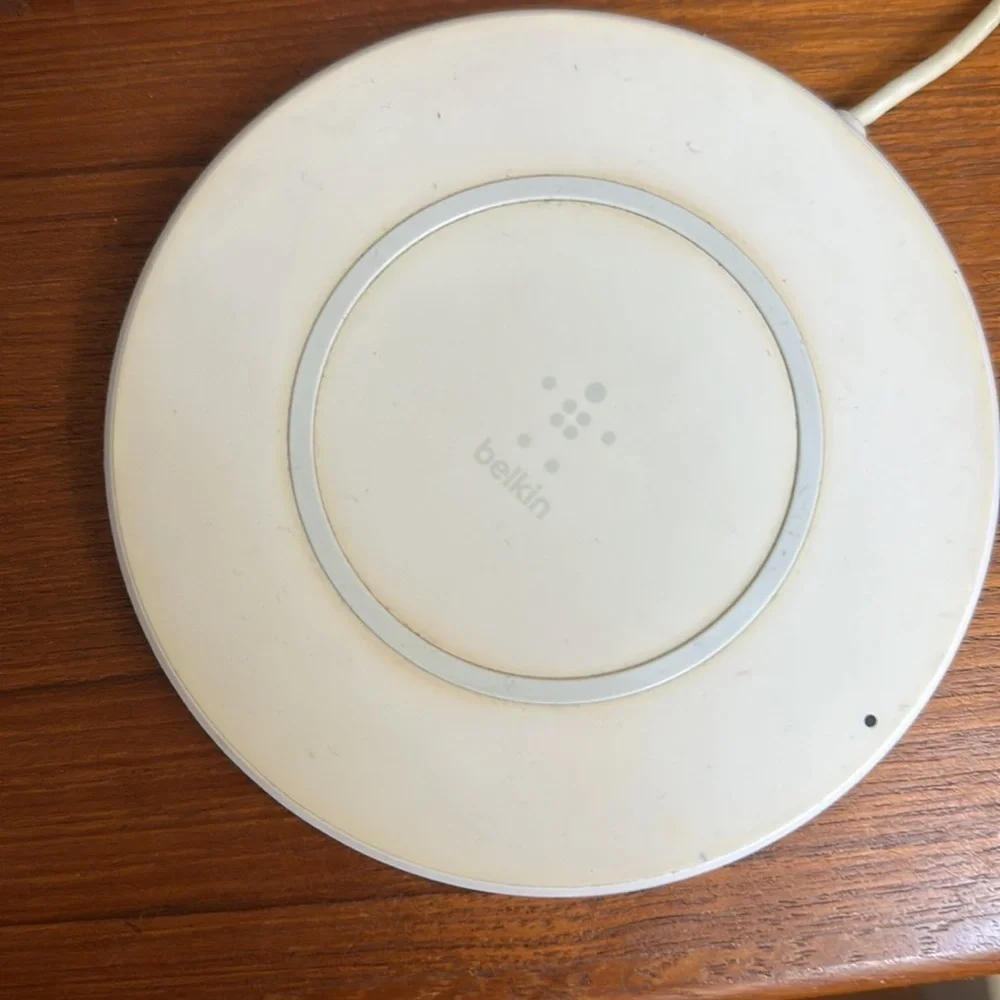 Belkin Wireless charging pad​